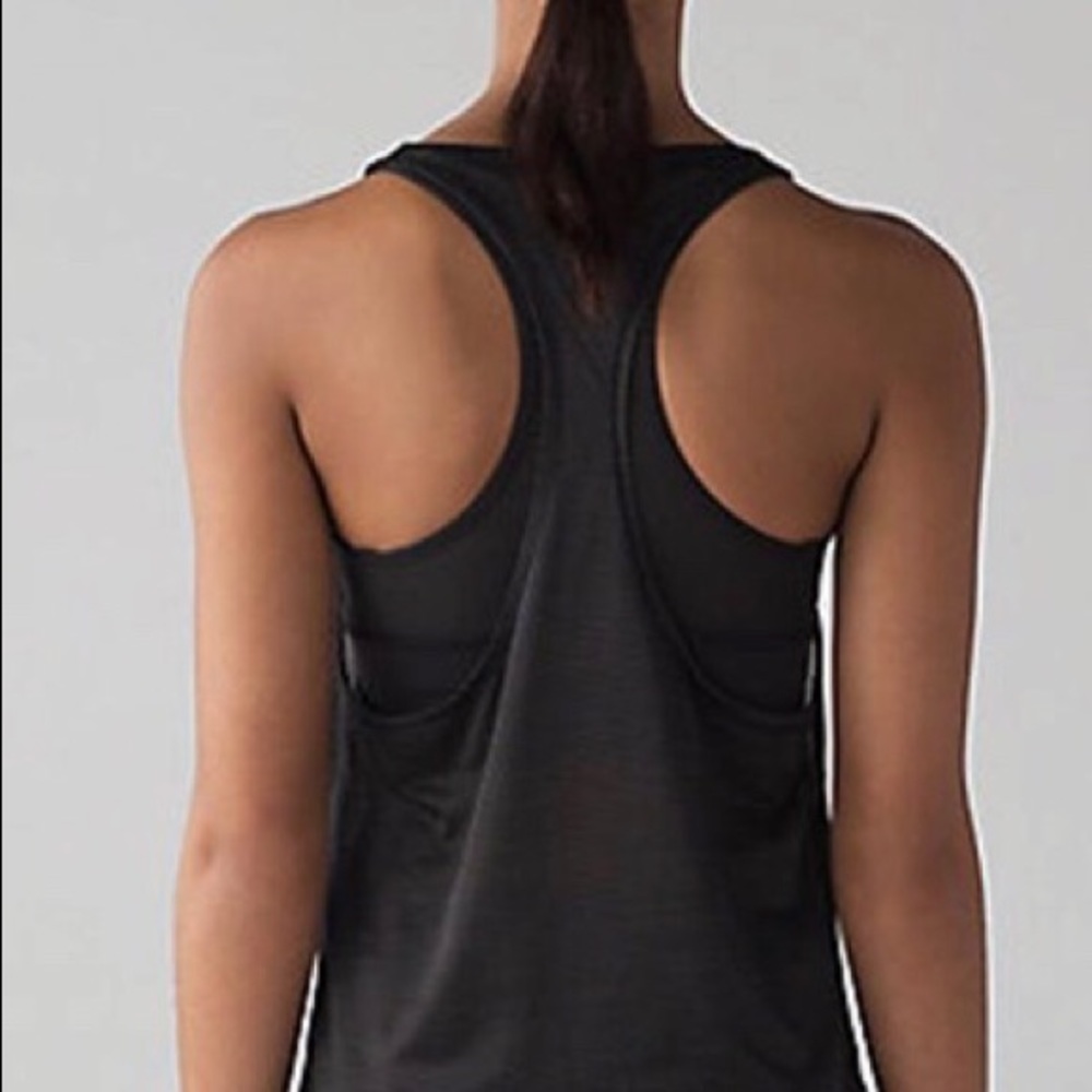 NWT LuLuLemon Top